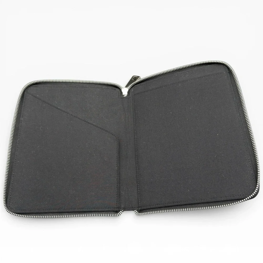 Marc Jacobs Black Leather Zip Around Folio Padfolio Document Holder Organizer